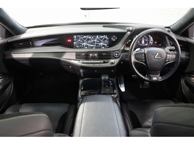 LS500h Fスポーツ サンルーフ/ウルトラスエード黒革コンビシート/HUD/イージークローザードア/パワートランク/純正ドラレコ/HDDナビ/地デジ/360カメラ/シートヒーター&ベンチレーター/三眼LED/1オーナー(19枚目)