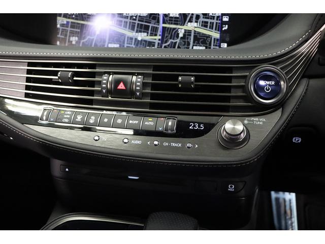 LS500h Fスポーツ サンルーフ/ウルトラスエード黒革コンビシート/HUD/イージークローザードア/パワートランク/純正ドラレコ/HDDナビ/地デジ/360カメラ/シートヒーター&ベンチレーター/三眼LED/1オーナー(27枚目)