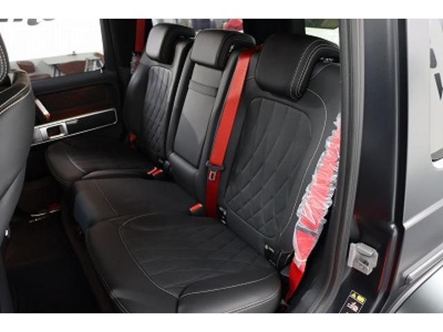 Ｇクラス Ｇ６３　Ｇマヌファクトゥーアプログラムプラス／ＡＭＧナイトＰＫＧ／サンルーフ／黒革シート／ブルメスター／アンビエント／純正２１インチＡＷ／ＧＰＳレーダー／純正前後ドラレコ／デジタルインナーミラー／パドルシフト（15枚目）