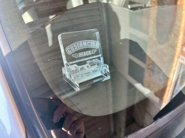 レジアスエースバン スーパーGL ダークプライム フルエアロ 内装レザー張替 ファブレス19インチ エアサス公認 8ナンバー工作車(27枚目)