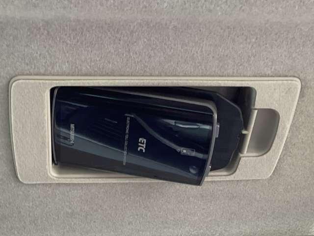 �d�s�b��������񓋍ځB���������������Œ�Ԃ���K�v�Ȃ�ē��R�Ȃ��ł��B�X���[�Y�ɃX�g���X�Ȃ��h���C�u�����y���݂��������B�i���x�����z�ɃZ�b�g�A�b�v��p�͊܂܂�Ă���܂���B�j