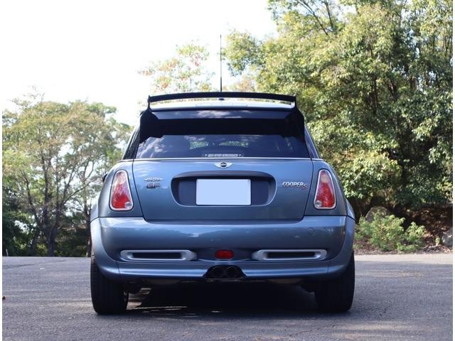 ＭＩＮＩ クーパーＳ　ジョンクーパーワークスＧＰキット（5枚目）