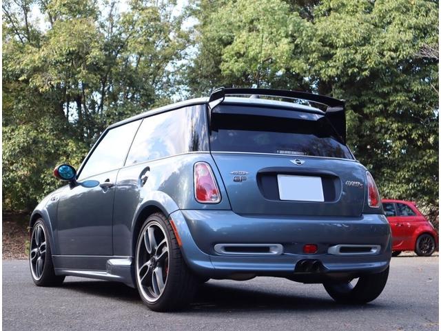 ＭＩＮＩ クーパーＳ　ジョンクーパーワークスＧＰキット（6枚目）