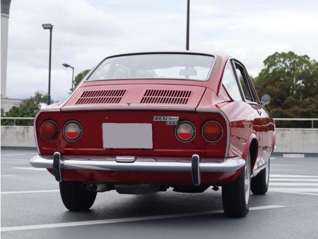 ８５０ ベースグレード　９００スポーツクーペ　（レッド）（6枚目）