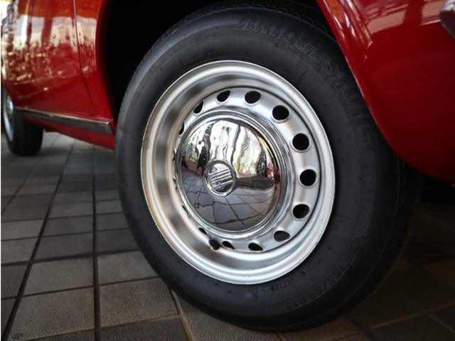 ８５０ ベースグレード　９００スポーツクーペ　（レッド）（19枚目）