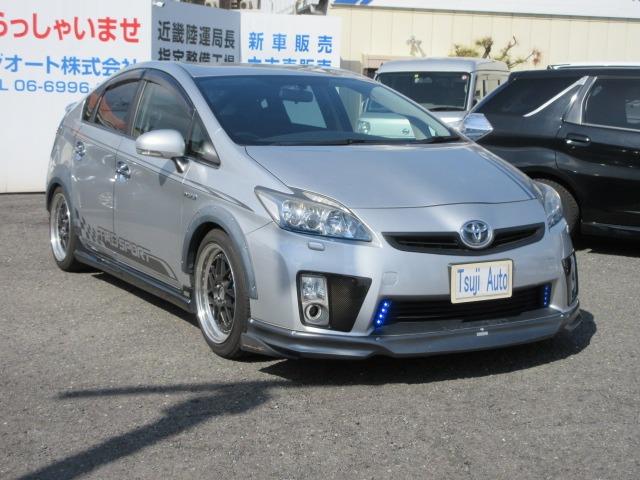 プリウス Ｓツーリングセレクション　車高調　１７ＡＷ　フルエアロ　レカロ（2枚目）