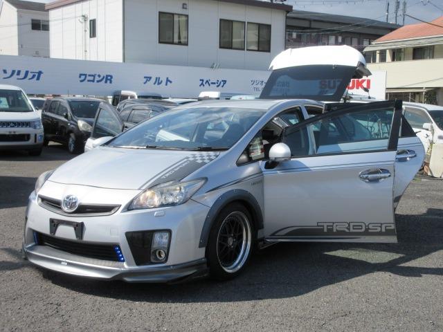 プリウス Ｓツーリングセレクション　車高調　１７ＡＷ　フルエアロ　レカロ（5枚目）