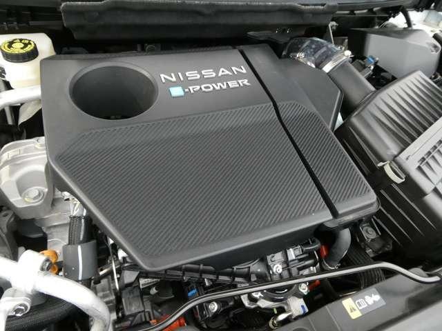 エクストレイル X e-4ORCE プロパイロット コネクトナビ TV アラウンドビューM ETC2.0 純正前後ドラレコ リモコンオートバックドア SOSコール シートヒーター LEDヘッドライト ハイビームアシスト 弊社試乗車アップ(33枚目)