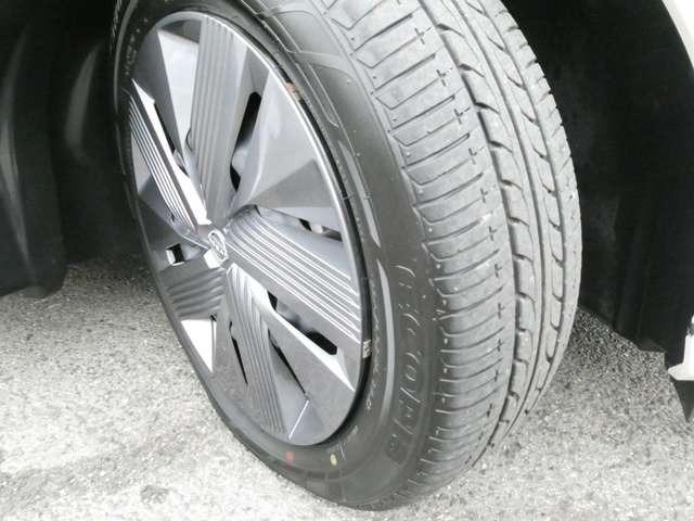 ノート １．２　Ｘ　衝突被害軽減ブレーキ　踏み間違い防止　メ　リアカメラ　衝突被害軽減ブレ－キ　全方位カメラ　ＥＴＣ付　ＬＥＤヘッドライト　レーンアシスト　インテリジェントキー　ワンオーナー　ドラレコ　盗難防止システム　ワンセグＴＶ　ＴＶナビ　サイドカメラ（40枚目）