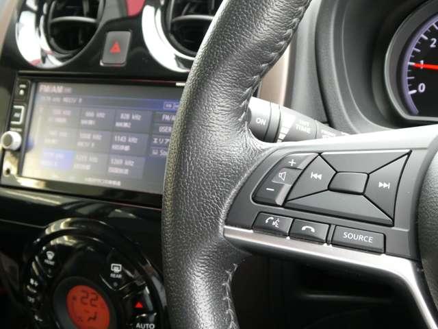 ノート 1.2 メダリスト X メモリーナビ アラウンドビューモニター バックモニター 車線逸脱警報装置 360°モニター LEDヘッド サイドカメラ インテリキー Iストップ ワンオーナー デュアルエアバック キーレス イモビライザー ETC車載器 オートエアコン(9枚目)