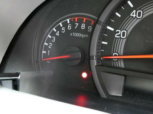 クリッパーバン ＤＸ　ハイルーフ　衝突軽減ブレーキ　踏み間違い衝突防止アシスト　車線逸脱警報警報　ハイビームアシスト　リモコンキー　プライバシーガラス　ＡＭ／ＦＭラジオ　アイドリングストップ　日産ワイド保証２年（22枚目）