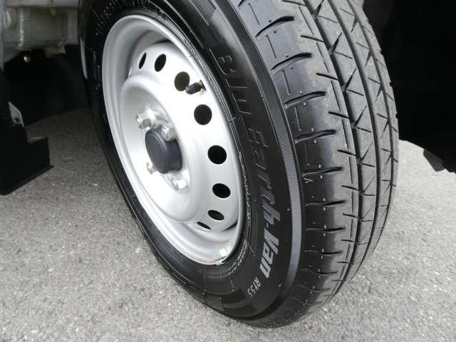 クリッパーバン ＤＸ　ハイルーフ　衝突軽減ブレーキ　踏み間違い衝突防止アシスト　車線逸脱警報警報　ハイビームアシスト　リモコンキー　プライバシーガラス　ＡＭ／ＦＭラジオ　アイドリングストップ　日産ワイド保証２年（33枚目）