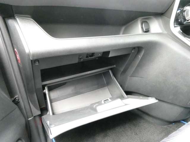 セレナ 1.2 e-POWER ハイウェイスター V プロパイロット エマジェンシーブレーキ 1オナ スマキー バックカメラ LED レーンアシスト ETC ドラレコ フルオートエアコン アルミホイール エアバック メモリーナビ キーフリー ナビTV ABS パワステ(28枚目)