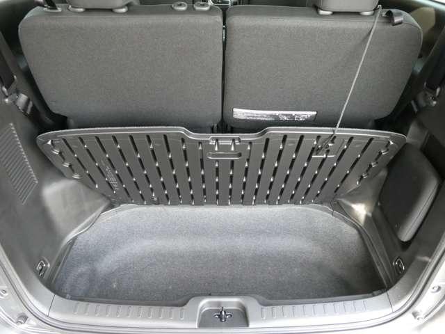 セレナ 1.2 e-POWER ハイウェイスター V プロパイロット エマジェンシーブレーキ 1オナ スマキー バックカメラ LED レーンアシスト ETC ドラレコ フルオートエアコン アルミホイール エアバック メモリーナビ キーフリー ナビTV ABS パワステ(37枚目)