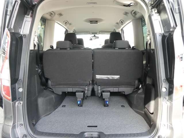 セレナ 1.2 e-POWER ハイウェイスター V プロパイロット エマジェンシーブレーキ 1オナ スマキー バックカメラ LED レーンアシスト ETC ドラレコ フルオートエアコン アルミホイール エアバック メモリーナビ キーフリー ナビTV ABS パワステ(39枚目)