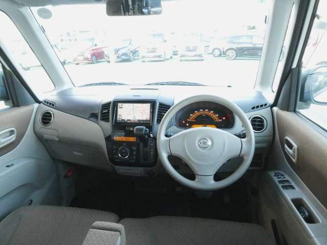 ルークス 660 G HDDナビ TV バックカメラ スマートキープッシュスタート ナビTV セキュリティアラーム キーレスエントリー 運転席助手席エアバック HDDナビ エアバック パワステ オートエアコン PW 両側スライド片側電動ドア ABS(4枚目)