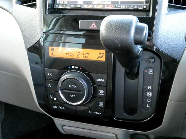 ルークス 660 G HDDナビ TV バックカメラ スマートキープッシュスタート ナビTV セキュリティアラーム キーレスエントリー 運転席助手席エアバック HDDナビ エアバック パワステ オートエアコン PW 両側スライド片側電動ドア ABS(13枚目)