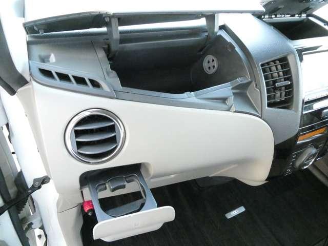 ルークス 660 G HDDナビ TV バックカメラ スマートキープッシュスタート ナビTV セキュリティアラーム キーレスエントリー 運転席助手席エアバック HDDナビ エアバック パワステ オートエアコン PW 両側スライド片側電動ドア ABS(16枚目)