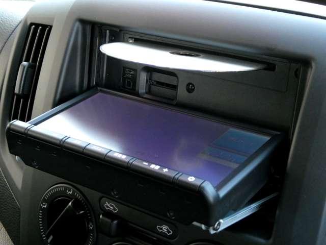 ＮＶ２００バネットバン ＧＸ　衝突軽減ブレーキ　車線逸脱警報　メモリーナビ　ＴＶ　バックカメラ　純正前後ドラレコ　ＥＴＣ　前席パワーウィンドウ　リモコンキー　ハイビームアシスト　プライバシーガラス　日産ワイド保証１年（9枚目）