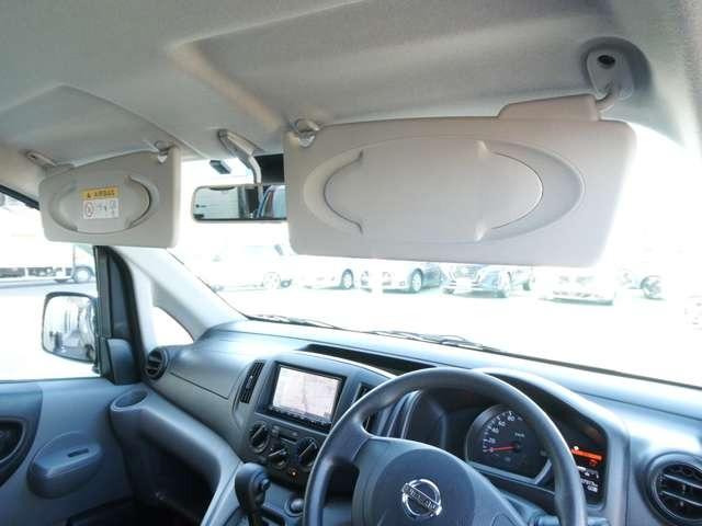 ＮＶ２００バネットバン ＧＸ　衝突軽減ブレーキ　車線逸脱警報　メモリーナビ　ＴＶ　バックカメラ　純正前後ドラレコ　ＥＴＣ　前席パワーウィンドウ　リモコンキー　ハイビームアシスト　プライバシーガラス　日産ワイド保証１年（25枚目）