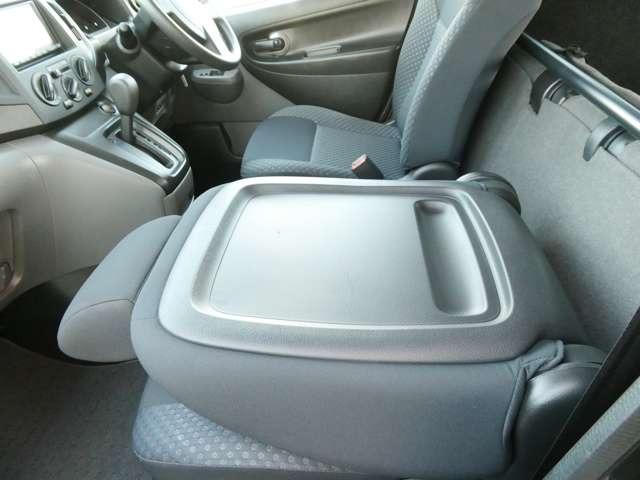 ＮＶ２００バネットバン ＧＸ　衝突軽減ブレーキ　車線逸脱警報　メモリーナビ　ＴＶ　バックカメラ　純正前後ドラレコ　ＥＴＣ　前席パワーウィンドウ　リモコンキー　ハイビームアシスト　プライバシーガラス　日産ワイド保証１年（26枚目）