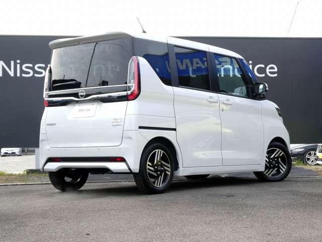 ルークス 660 ハイウェイスターX 両側HFオートスライド 9インチナビ アイスト 衝突被害軽減ブレ-キ マルチビューカメラ 車線逸脱警報装置 ETC LED スマートキー パワーウィンドウ ワンオーナー カーテンエアバック ドライブレコーダー ナビTV バックカメラ(2枚目)