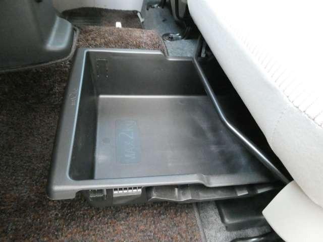 デイズルークス Ｘ　Ｖセレクション　＋ＳａｆｅｔｙＩＩ　衝突軽減ブレーキ　ＥＴＣ車載器　ＲＢＳ　全方位モニター　バックカメラ　パワーウィンドウ　アイドリングストップ　サイドエアバック　サイドモニター　ＡＢＳ　エアバッグ　メモリーナビ　両側スライド片側電動ドア　Ｗエアバッグ（22枚目）