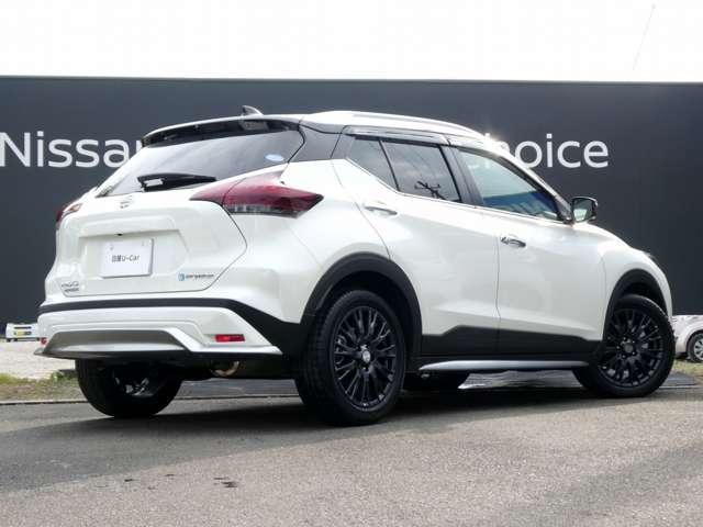 キックス ＡＵＴＥＣＨ　（ｅ－ＰＯＷＥＲ）　衝突被害軽減ブレーキ　アラウンドビュー　レーダークルーズ　誤発進抑制装置　ＬＥＤヘッドライト　ＥＴＣ　車線逸脱警報　スマートキー　ワンオーナー　リヤカメラ　ドラレコ　パワーウインドウ　ＡＢＳ　アルミホイール　メモリーナビ（2枚目）