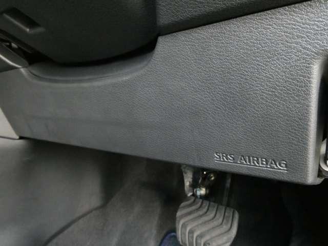 キックス ＡＵＴＥＣＨ　（ｅ－ＰＯＷＥＲ）　衝突被害軽減ブレーキ　アラウンドビュー　レーダークルーズ　誤発進抑制装置　ＬＥＤヘッドライト　ＥＴＣ　車線逸脱警報　スマートキー　ワンオーナー　リヤカメラ　ドラレコ　パワーウインドウ　ＡＢＳ　アルミホイール　メモリーナビ（25枚目）