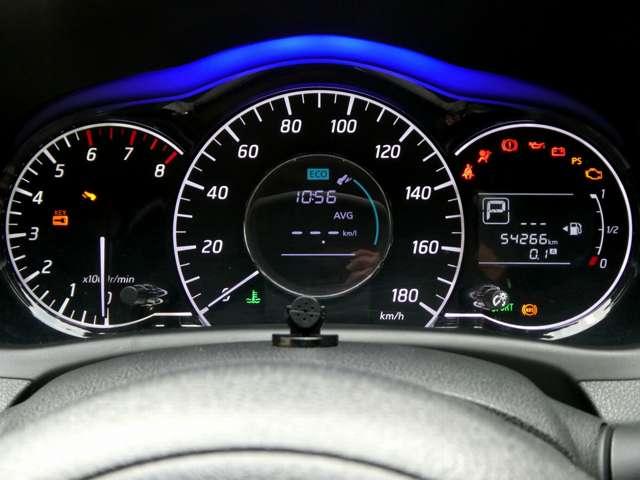 ノート 1.2 メダリスト アラウンドビューモニター メモリーナビ アラウンドビュモニター Aストップ インテリキー オートエアコン 左右エアバック バックビューモニター メモリーナビ ETC 1オーナー ナビTV LEDヘッドライト パワーウインドー パワステ(3枚目)