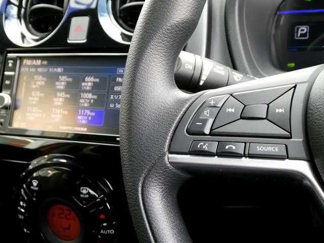 ノート e-パワー X ブラックアロー 障害物ソナー アラウンドビュ-モニター 車線逸脱 LEDランプ 1オーナー スマートキー アクティブクルーズコントロール キーレス ナビTV Wエアバッグ アルミ パワーウインドウ オートエアコン(9枚目)