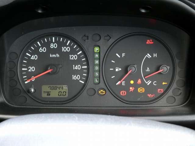 ボンゴバン ＤＸ　低床　ハイルーフ　積載量１１５０ｋｇ　運転席・助手席エアバック　ＡＢＳ　マニュアルエアコン　前席パワーウィンドウ　ＡＭ／ＦＭラジオ　プライバシーガラス　マツダ純正前方ドラレコ　日産ワイド保証１年（3枚目）