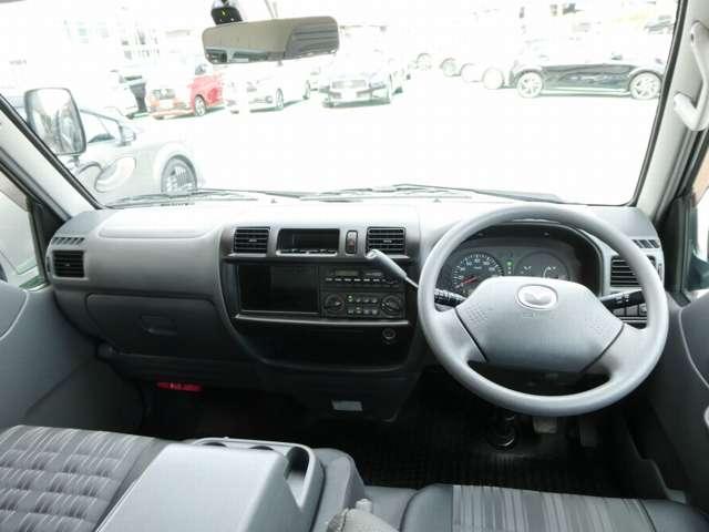 ボンゴバン ＤＸ　低床　ハイルーフ　積載量１１５０ｋｇ　運転席・助手席エアバック　ＡＢＳ　マニュアルエアコン　前席パワーウィンドウ　ＡＭ／ＦＭラジオ　プライバシーガラス　マツダ純正前方ドラレコ　日産ワイド保証１年（4枚目）