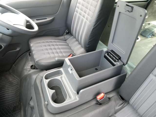 ボンゴバン ＤＸ　低床　ハイルーフ　積載量１１５０ｋｇ　運転席・助手席エアバック　ＡＢＳ　マニュアルエアコン　前席パワーウィンドウ　ＡＭ／ＦＭラジオ　プライバシーガラス　マツダ純正前方ドラレコ　日産ワイド保証１年（15枚目）