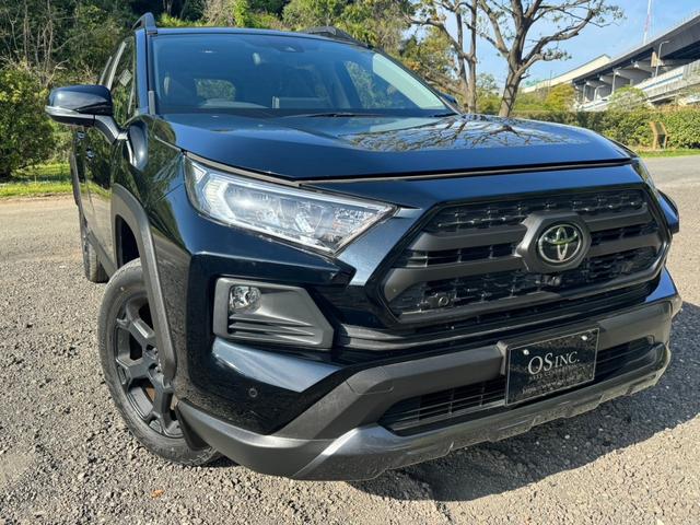 ＲＡＶ４ アドベンチャー／オフロードパッケージ　／４ＷＤ／ＰＣＳ／レーダークルーズ／レーンキープアシスト／ＢＳＭ／コーナーセンサー／アラウンドビューモニタ／シートエアコン／電動格納ミラー／パワーシート／ＥＴＣ／バックカメラ／Ｂｌｕｅｔｏｏｔｈ（9枚目）