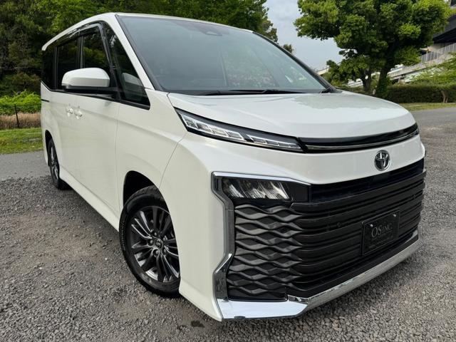TOYOTA VOXY S-G Best Japan Spec Recon Car for Import Malaysia