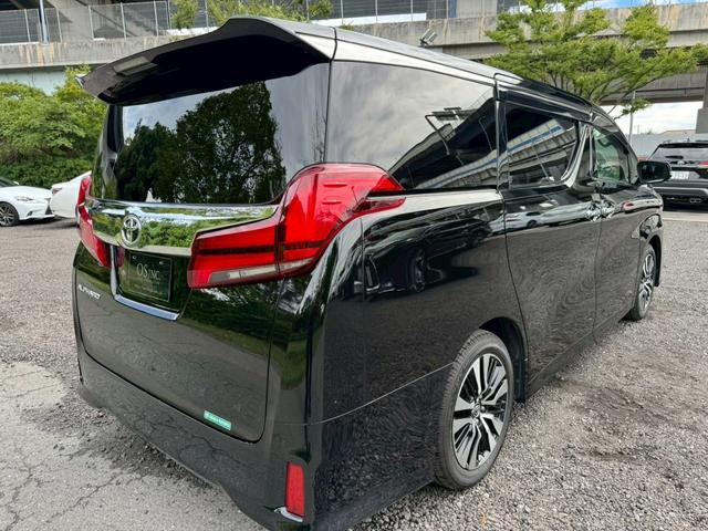 アルファード ２．５Ｓ　Ｃパッケージ　／ツインムーンルーフ／デジタルインナーミラー／フリップダウンモニター／衝突軽減／レーダークルーズ／レーンキープ／コーナーセンサー／パワーバックドア／電動格納ミラー／プッシュスタート／ＥＴＣ／ＵＳＢ接続（22枚目）