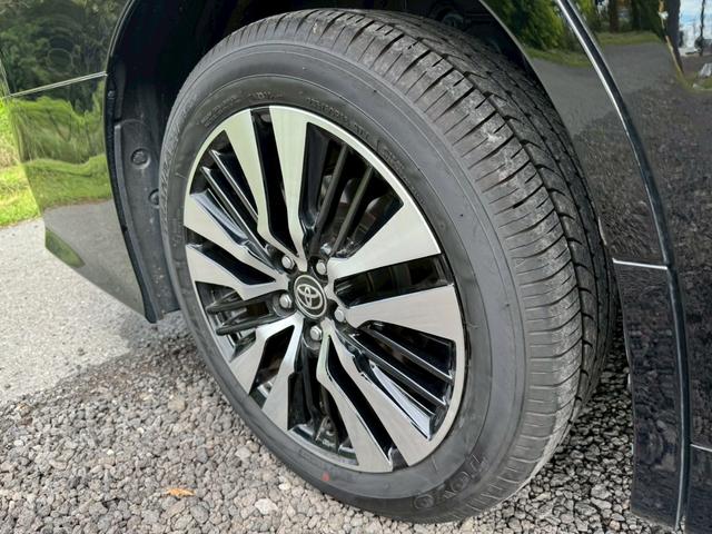 アルファード ２．５Ｓ　Ｃパッケージ　／ツインムーンルーフ／デジタルインナーミラー／フリップダウンモニター／衝突軽減／レーダークルーズ／レーンキープ／コーナーセンサー／パワーバックドア／電動格納ミラー／プッシュスタート／ＥＴＣ／ＵＳＢ接続（24枚目）