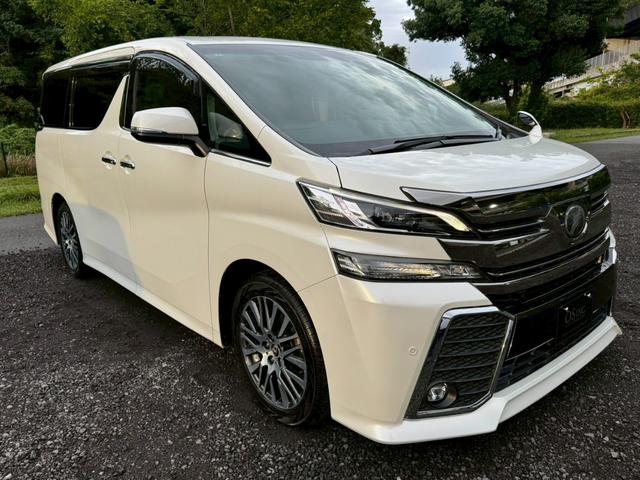 ヴェルファイア ２．５Ｚ　Ｇエディション　／ＡＬＰＩＮＥナビ・フリップダウンモニター／衝突軽減／レーダークルーズ／レーンキープ／両側パワースライドドア／コーナーセンサー／電動格納ミラー／パワーバックドア／ＥＴＣ／バックカメラ／パワーシート（13枚目）