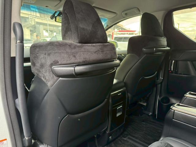 ヴェルファイア ２．５Ｚ　Ｇエディション　／ＡＬＰＩＮＥナビ・フリップダウンモニター／衝突軽減／レーダークルーズ／レーンキープ／両側パワースライドドア／コーナーセンサー／電動格納ミラー／パワーバックドア／ＥＴＣ／バックカメラ／パワーシート（71枚目）