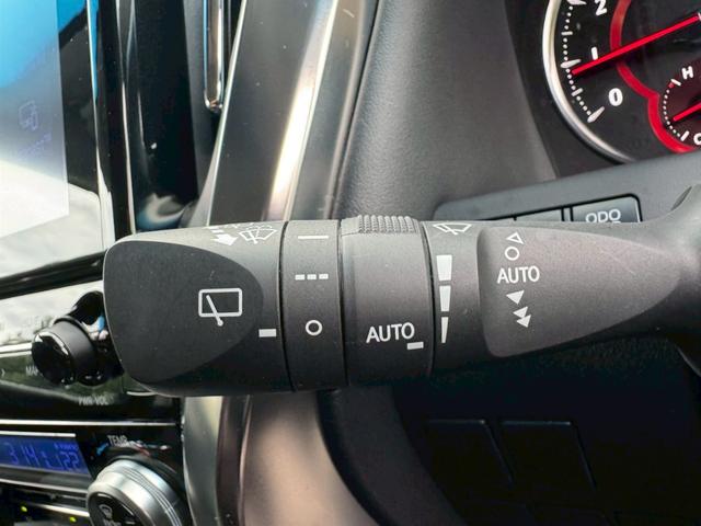 アルファード 2.5S Cパッケージ /ツインムーンルーフ/衝突軽減/デジタルインナーミラー/BSM/レーダークルーズ/レーンキープ/コーナーセンサ/パワーバックドア/シートエアコン/パワーシート/電動格納ミラー/バックカメラ/USB接続(45枚目)