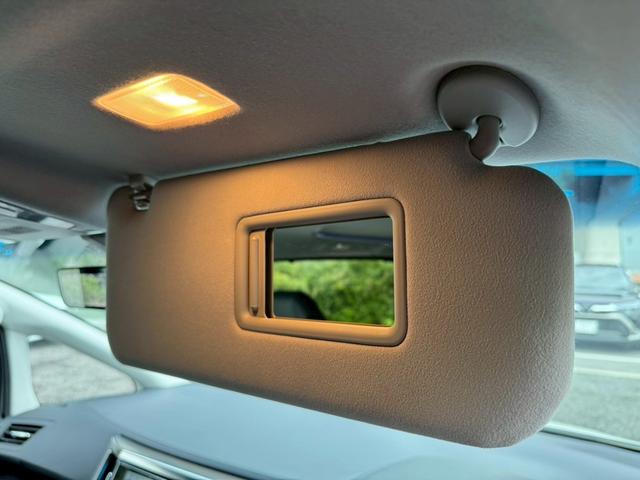 アルファード 2.5S Cパッケージ /ツインムーンルーフ/衝突軽減/デジタルインナーミラー/BSM/レーダークルーズ/レーンキープ/コーナーセンサ/パワーバックドア/シートエアコン/パワーシート/電動格納ミラー/バックカメラ/USB接続(56枚目)