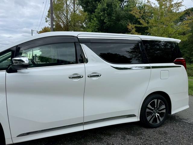 アルファード ２．５Ｓ　Ｃパッケージ　／衝突軽減／レーダークルーズ／レーンキープ／コーナーセンサー／両側パワースライドドア／シートエアコン／プッシュスタート／パワーバックドア／パワーシート／シートメモリ／ＥＴＣ／バックカメラ／ＵＳＢ接続（10枚目）