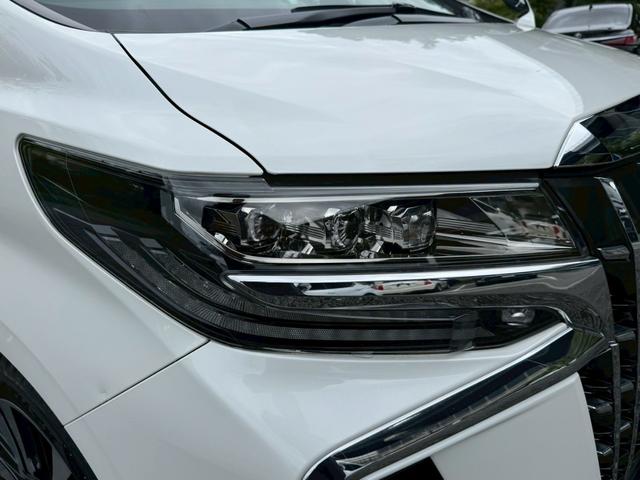 アルファード ２．５Ｓ　Ｃパッケージ　／衝突軽減／レーダークルーズ／レーンキープ／コーナーセンサー／両側パワースライドドア／シートエアコン／プッシュスタート／パワーバックドア／パワーシート／シートメモリ／ＥＴＣ／バックカメラ／ＵＳＢ接続（14枚目）