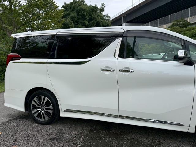 アルファード ２．５Ｓ　Ｃパッケージ　／衝突軽減／レーダークルーズ／レーンキープ／コーナーセンサー／両側パワースライドドア／シートエアコン／プッシュスタート／パワーバックドア／パワーシート／シートメモリ／ＥＴＣ／バックカメラ／ＵＳＢ接続（15枚目）