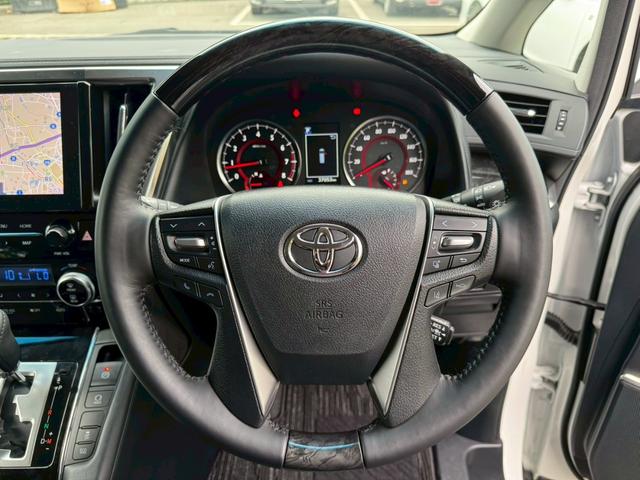 アルファード ２．５Ｓ　Ｃパッケージ　／衝突軽減／レーダークルーズ／レーンキープ／コーナーセンサー／両側パワースライドドア／シートエアコン／プッシュスタート／パワーバックドア／パワーシート／シートメモリ／ＥＴＣ／バックカメラ／ＵＳＢ接続（41枚目）