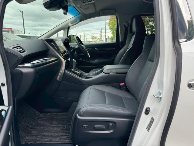 アルファード ２．５Ｓ　Ｃパッケージ　／衝突軽減／レーダークルーズ／レーンキープ／コーナーセンサー／両側パワースライドドア／シートエアコン／プッシュスタート／パワーバックドア／パワーシート／シートメモリ／ＥＴＣ／バックカメラ／ＵＳＢ接続（72枚目）