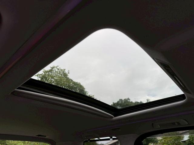 アルファード ２．５Ｓ　Ｃパッケージ／　ツインムーンルーフ／衝突軽減／レーダークルーズ／レーンキープ／コーナーセンサ／シートエアコン／両側パワースライドドア／電動格納ミラー／パワーバックドア／パワーシート／シートメモリ／ＥＴＣ／バックカメラ（66枚目）