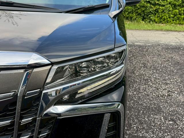 アルファード ２．５Ｓ　Ｃパッケージ／後期／　ツインムーンルーフ／デジタルインナーミラ／フリップダウンモニタ／両側パワースライドドア／衝突軽減／レーダークルーズ／レーンキープ／コーナーセンサ／シートエアコン／パワーバックドア／ＥＴＣ／バックカメラ（6枚目）