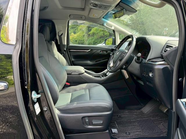 アルファード ２．５Ｓ　Ｃパッケージ／後期／　ツインムーンルーフ／デジタルインナーミラ／フリップダウンモニタ／両側パワースライドドア／衝突軽減／レーダークルーズ／レーンキープ／コーナーセンサ／シートエアコン／パワーバックドア／ＥＴＣ／バックカメラ（34枚目）